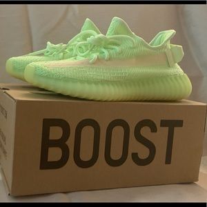 Adidas yeezy glow